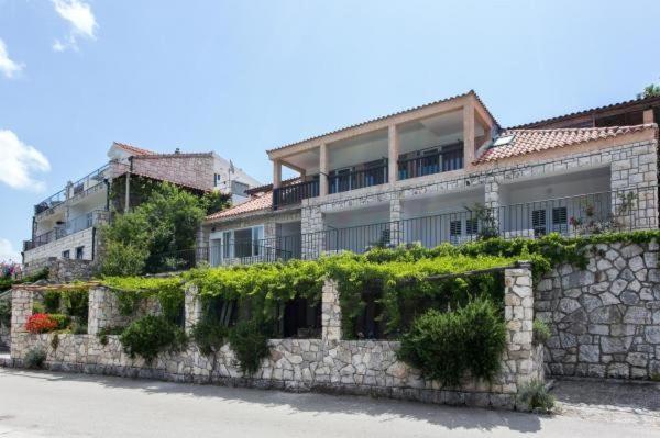 Апартаменты 1 Спальня Вид на Море, Guest House Busurelo