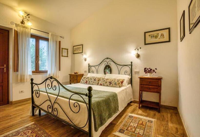 غرفة سوبيريور ثلاثية, Agriturismo Buonasera