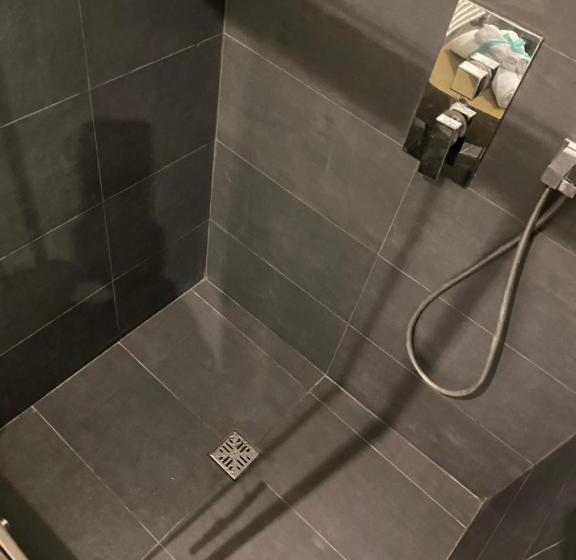 اتاق لوکس, Aquarooms Luxury Suites