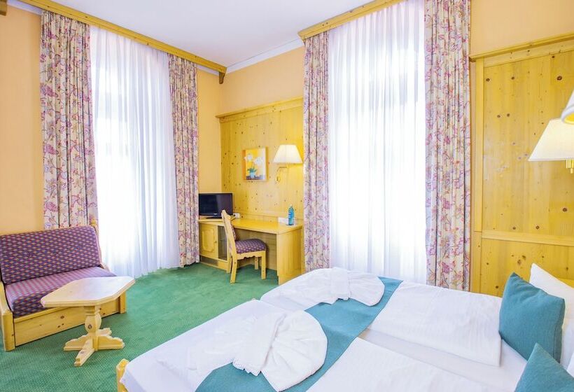 Номер Комфорт, Schloss Nebra
