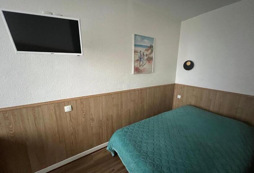 Номер Стандарт Индивидуальный, Hôtel De La Gare