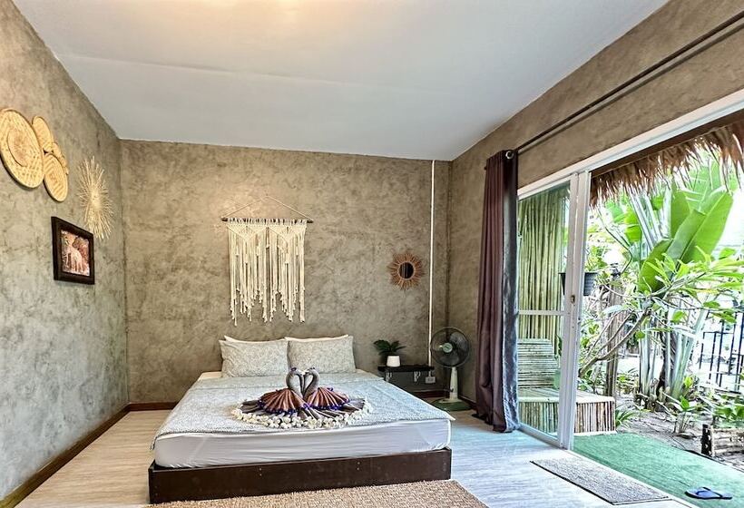 اتاق لوکس, Lipe Oasis Resort