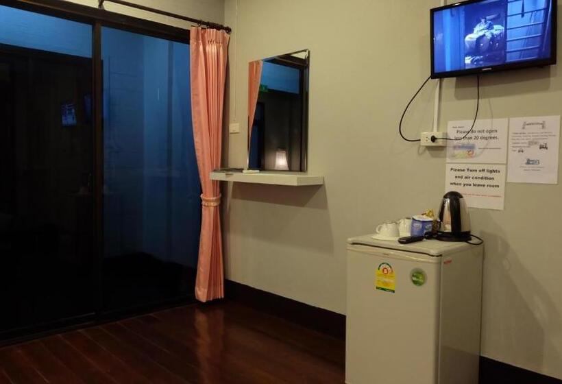 Quarto Estandar com Sacada, Marina Hut Guest House