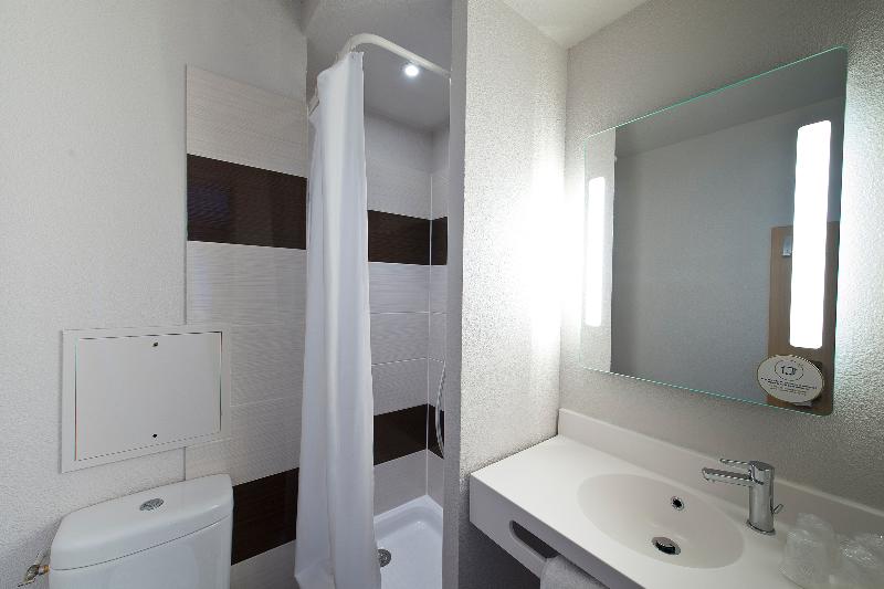 Номер Стандарт, B&b Hotel Pau Zénith