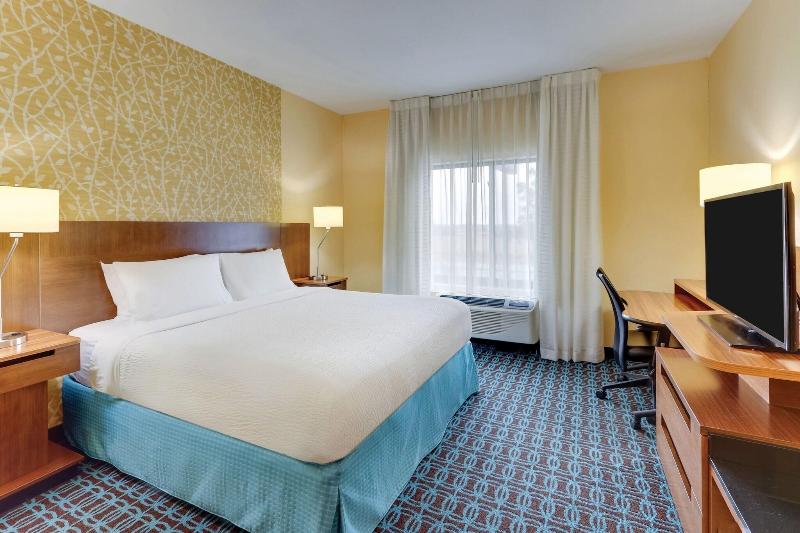 스탠다드 룸 킹사이즈 침대, Fairfield Inn & Suites By Marriott Dunn I 95