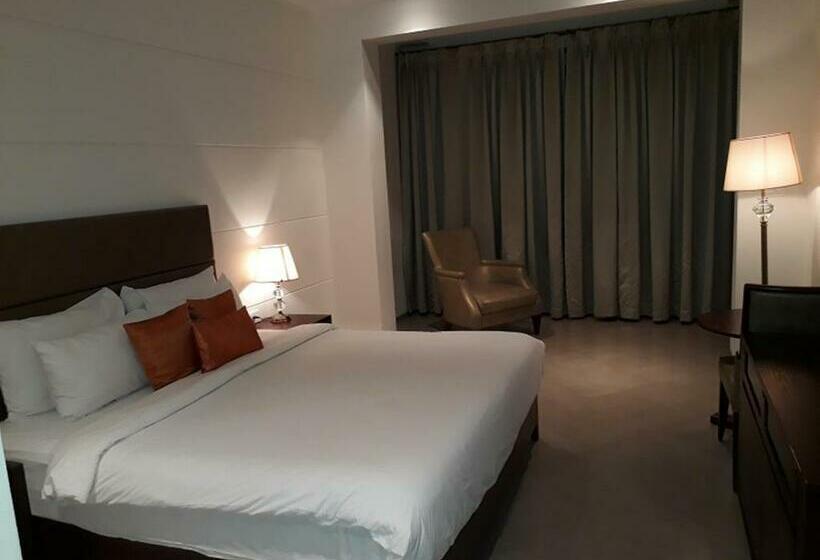 行政套房, Lemon Tree Hotel Candolim