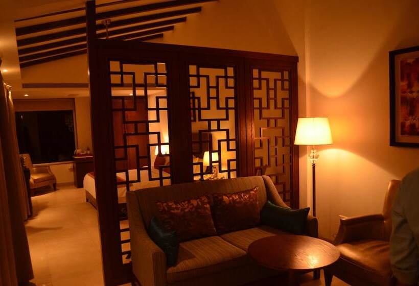 行政套房, Lemon Tree Hotel Candolim