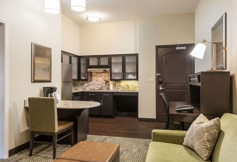 Люкс, Staybridge Suites Eau Claire   Altoona, An Ihg