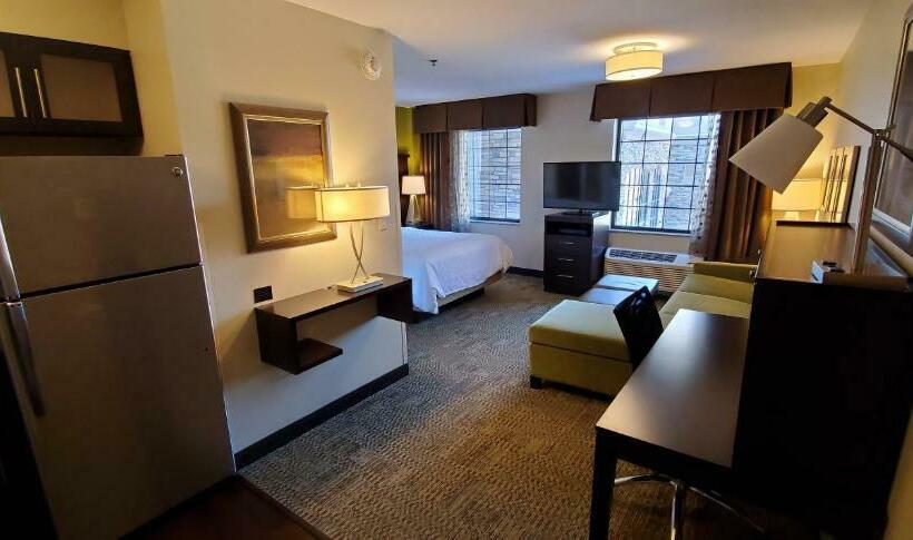 Студия Стандарт, Staybridge Suites Eau Claire   Altoona, An Ihg