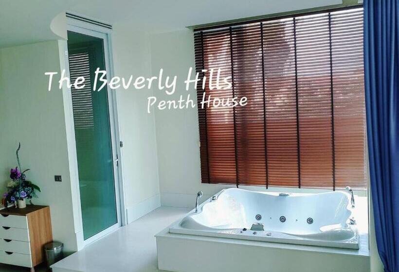 패밀리 룸, The Beverly Hills
