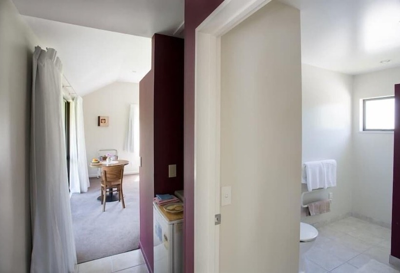Дом 3 Спальни, Alpine View Lodge