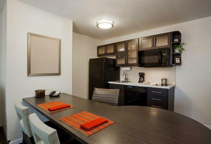 Люкс, Candlewood Suites Denver North   Thornton, An Ihg