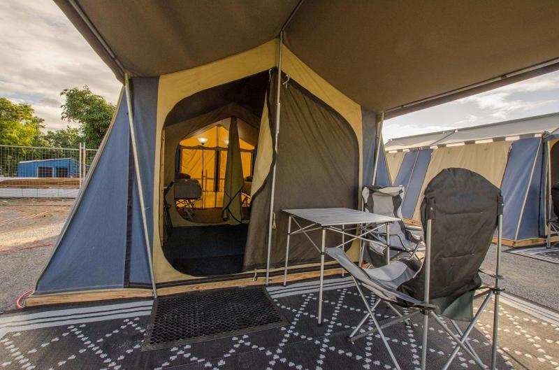 Standard Tent, Mycow Accommodation Mackay