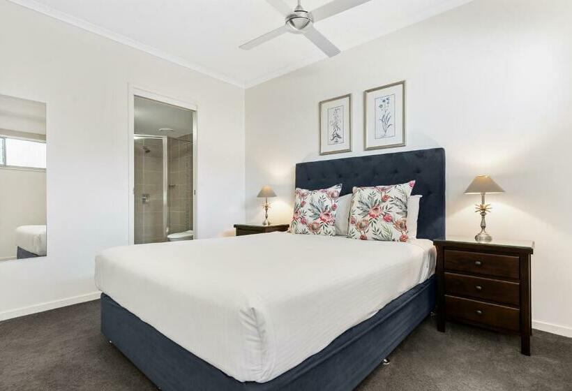 Апартаменты 1 Спальня с Балконом, Rovera Apartments