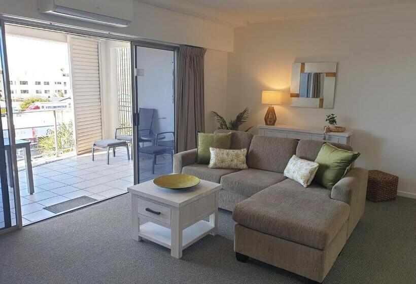Апартаменты 1 Спальня с Балконом, Rovera Apartments
