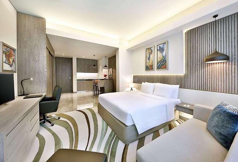 Студио Стандарт Кровать Кинг, Hilton Haikou