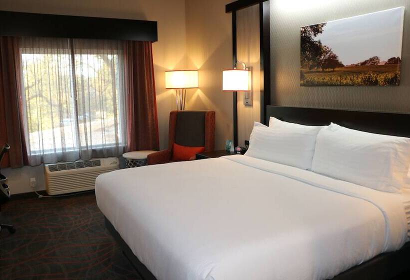 스탠다드 룸, Holiday Inn Windsor   Wine Country, An Ihg