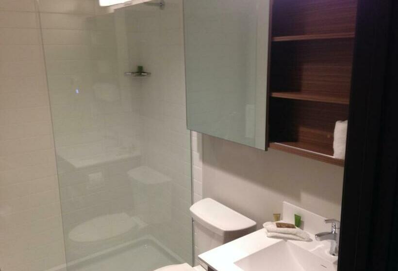 Номер бизнес-класса, Microtel Inn & Suites By Wyndham Bonnyville