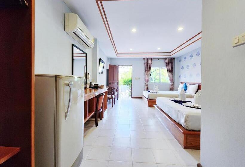 Семейное Бунгало, Phaithong Sotel Resort