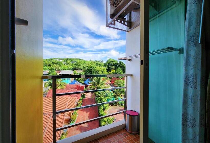 Номер Deluxe Кровать Кинг, Phaithong Sotel Resort