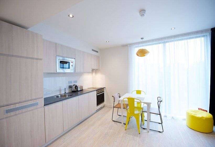 Апартаменты 1 Спальня, Staycity Aparthotels, York, Barbican Centre