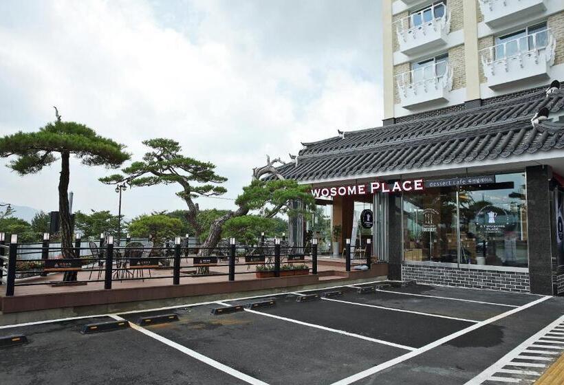 Номер Стандарт Трехместный, Arisu Gyeongju