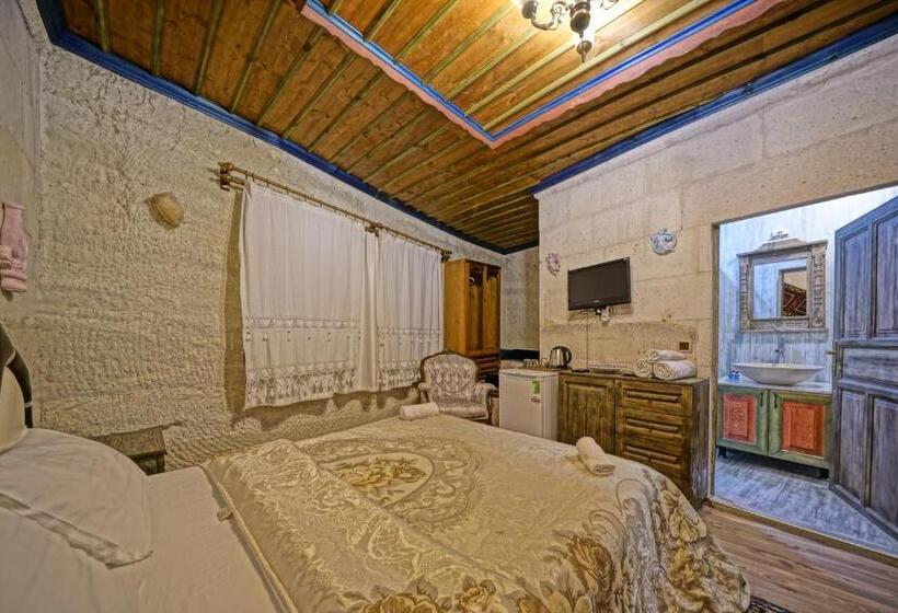 غرفة قياسية, Kayatas Cave Suites