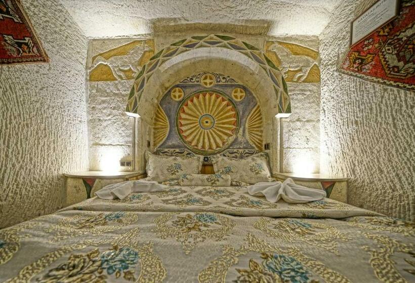 غرفة قياسية, Kayatas Cave Suites