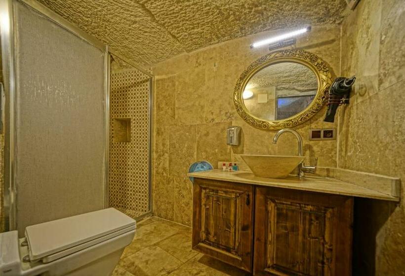 غرفة قياسية, Kayatas Cave Suites