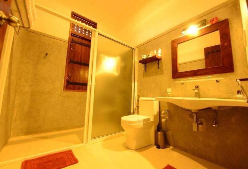 اتاق سوپریور, Nil Diya Mankada Safari Lodge
