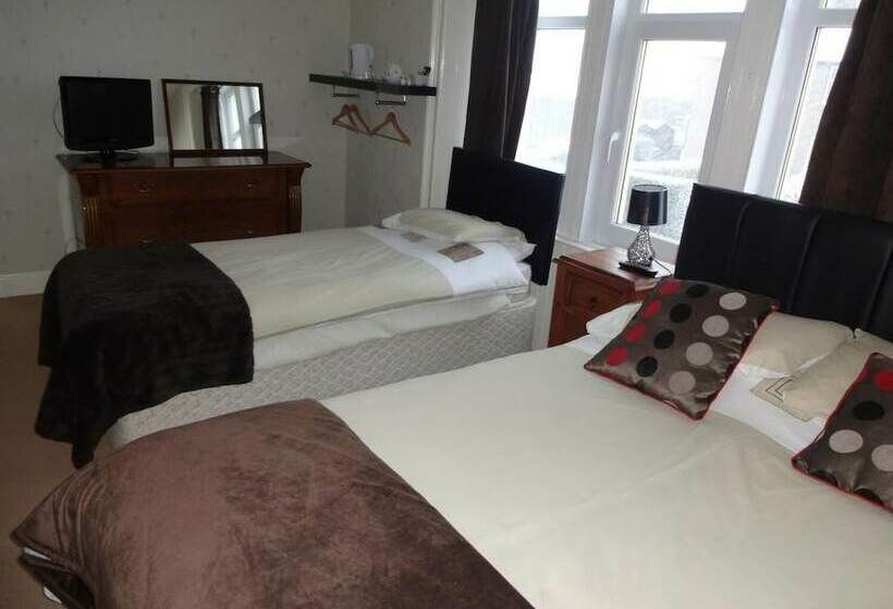 Номер Стандарт, St. Cyrus Village Inn