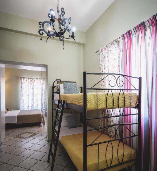 غرفة عائلية, Porto Bello Nafplio