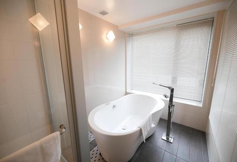 Номер Deluxe, Richmond Hotel Premier Tokyo Schole
