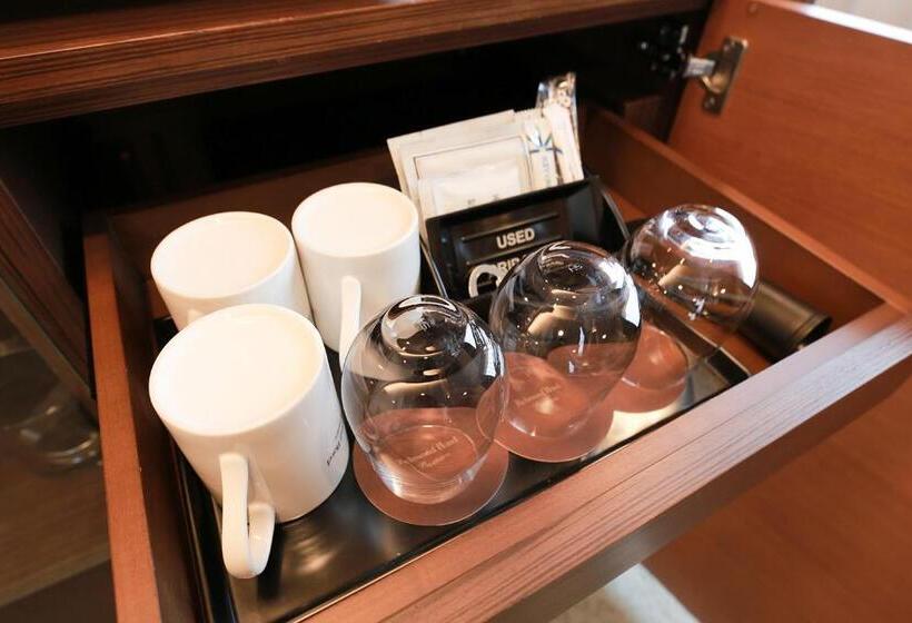 Номер Стандарт Трехместный, Richmond Hotel Premier Tokyo Schole