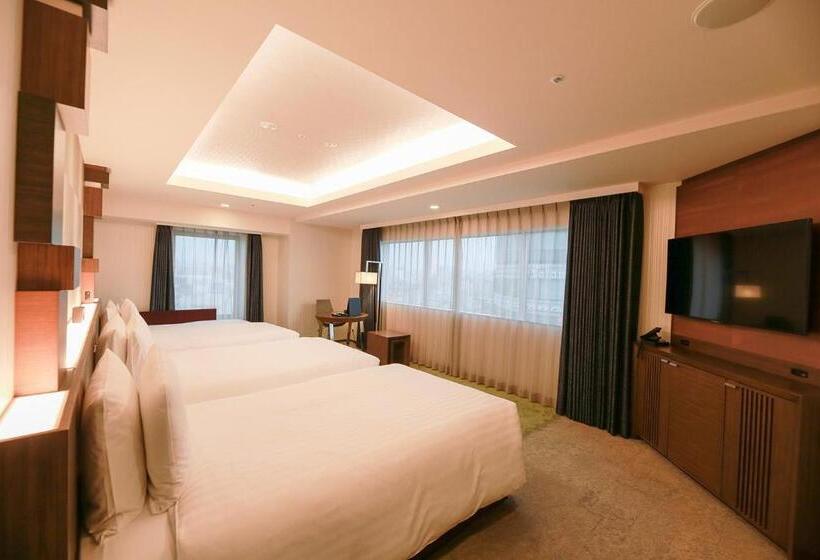 Трехместный Номер Deluxe, Richmond Hotel Premier Tokyo Schole
