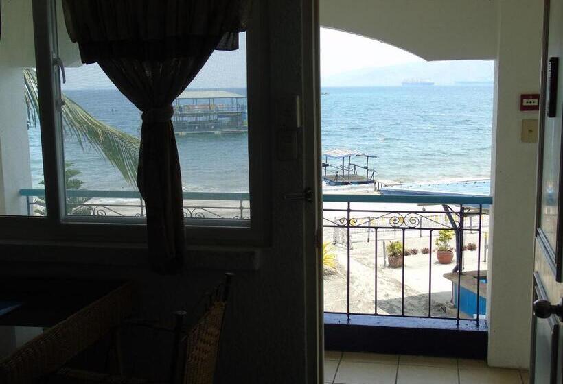 디럭스 룸 바다 전망, Blue Rock Beach Resort