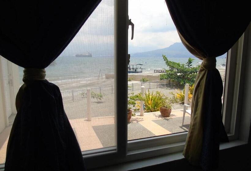 이그제큐티브 룸, Blue Rock Beach Resort