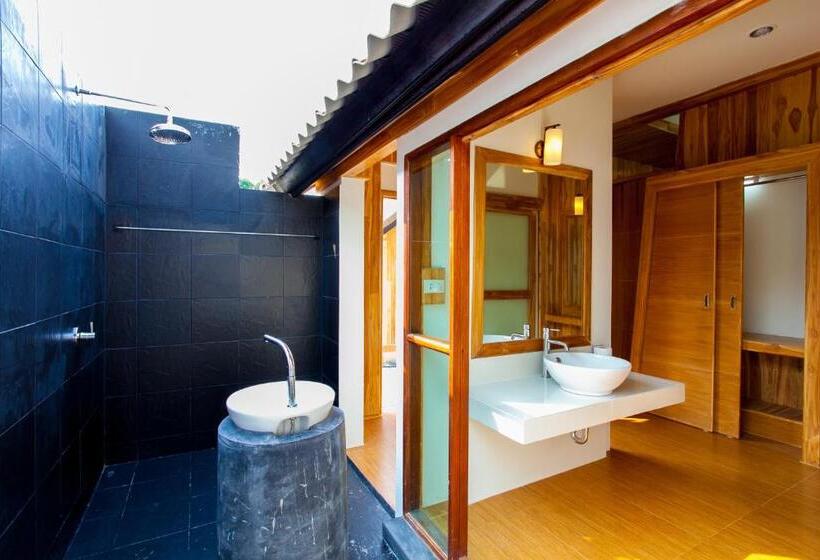 Бунгало Стандарт Вид на Море, Bundhaya Villas