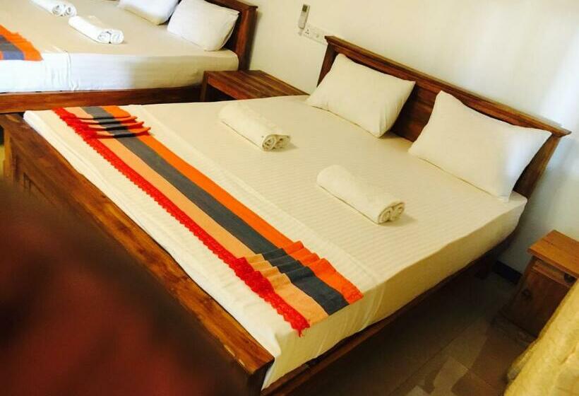 اتاق لوکس خانوادگی, Alikele Hotel & Resort