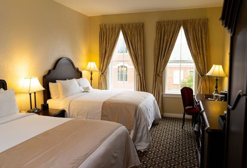 Номер Superior, The Mount Vernon Grand
