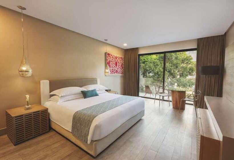 اتاق استاندارد با تخت بزرگ, The Bernic Hotel New York City, Tapestry Collection By Hilton