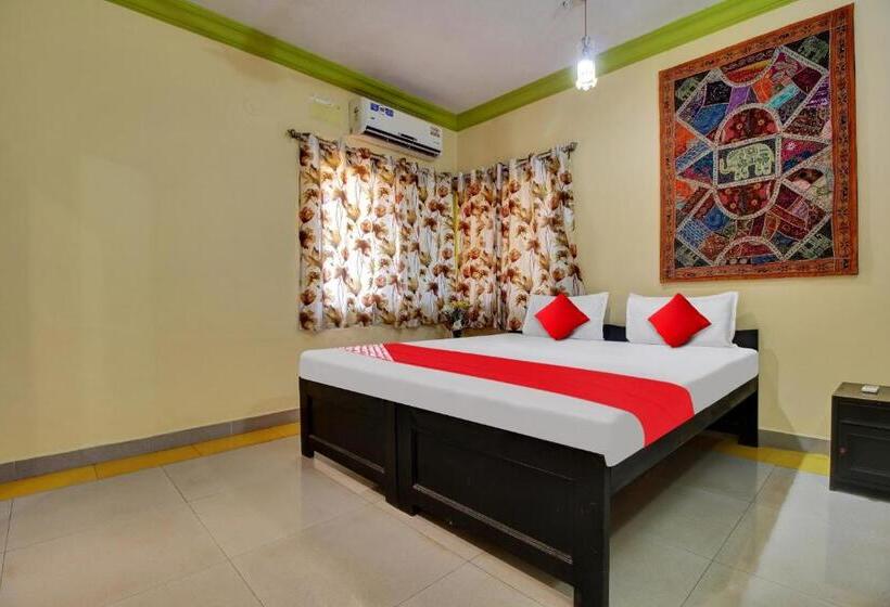 اتاق کلاسیک سه تخته, Oyo Flagship 81058 Rose Guesthouse