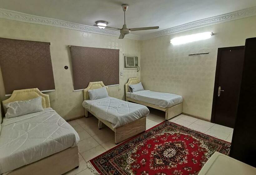 Номер Стандарт Трехместный, نزل الحجاز7