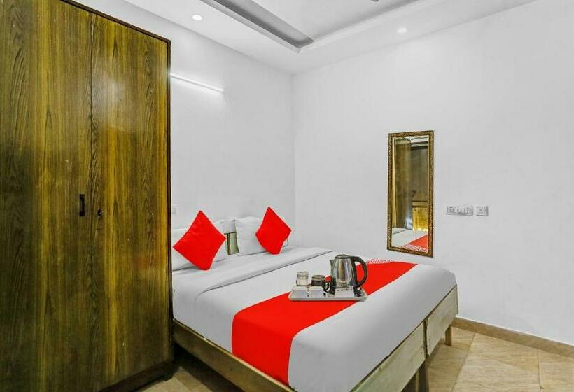 اتاق کلاسیک سه تخته, Flagship Premium Inn
