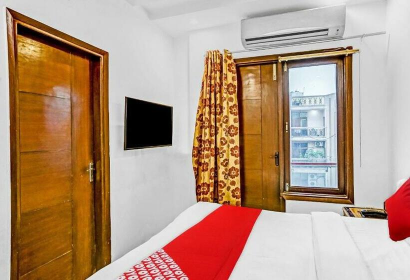 اتاق کلاسیک سه تخته, Flagship Premium Inn