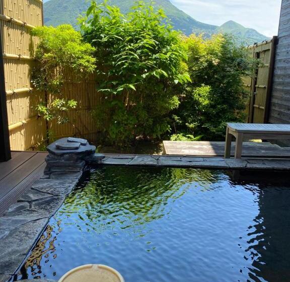 Семейный Номер Совместный Санузел, 湯布院 旅館 やまなみ Ryokan Yamanami