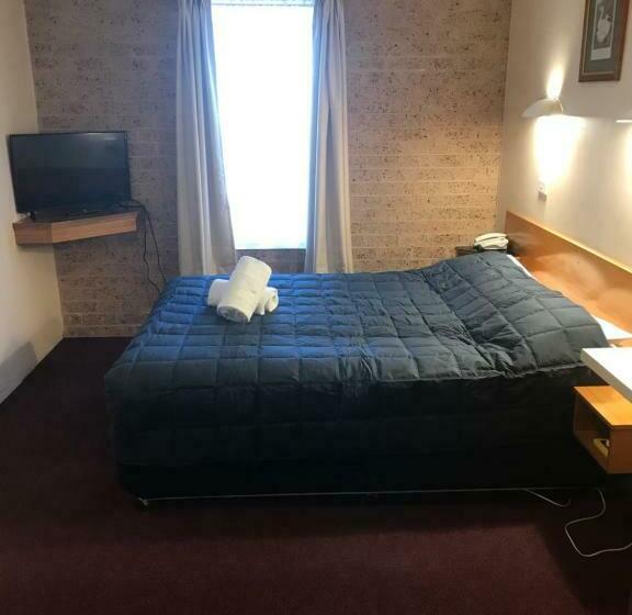 침실 2개 스위트, Cedar Lodge Motel