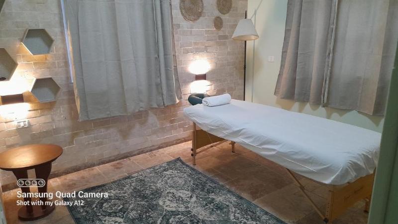 اتاق استاندارد با تخت بزرگ, 1 Hotel Taman Connaught