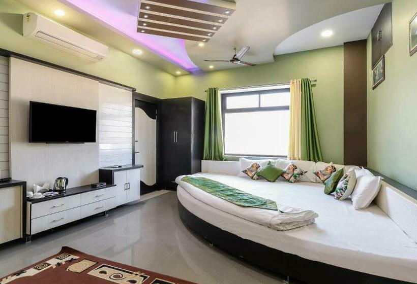 Номер Superior, Treebo Raj Garden, Near Pushkar Lake