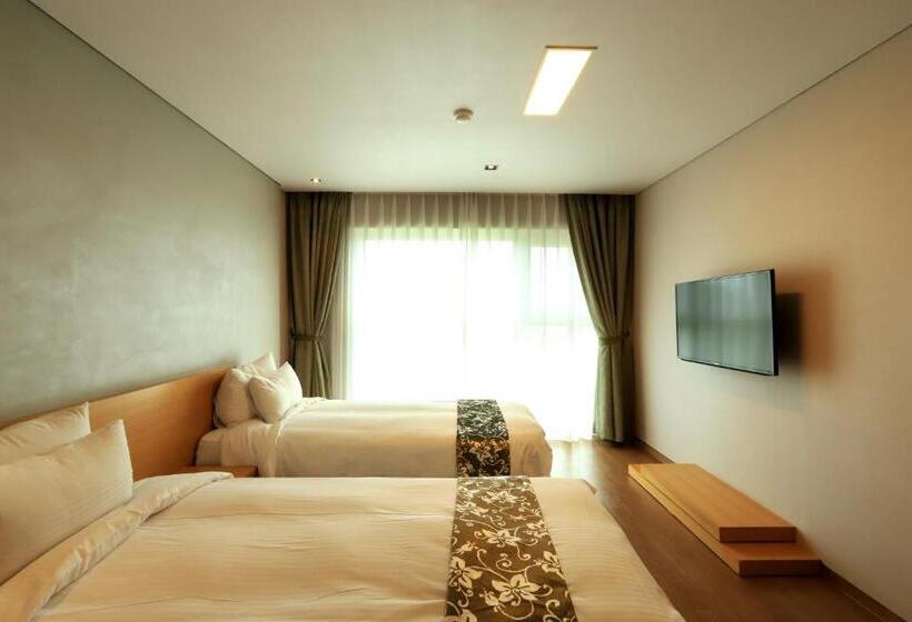 Президентский Люкс, Y Resort Jeju
